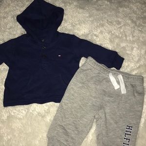 Tommy Hilfiger infants set sz 0-3 months